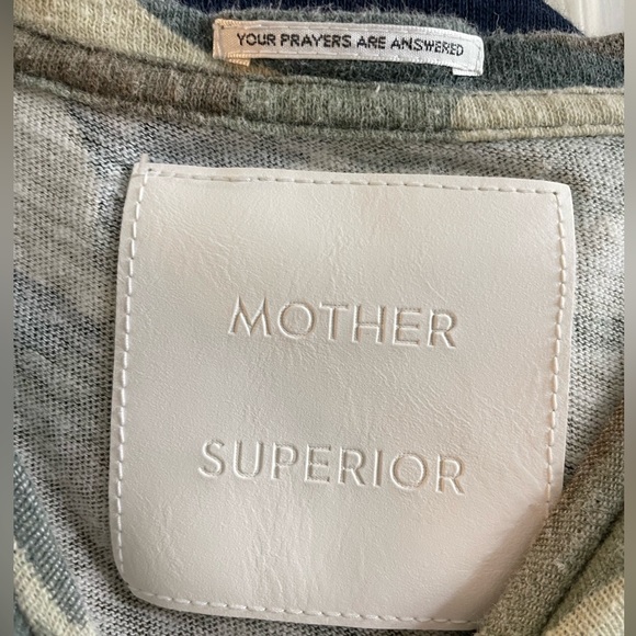 Pack of two MOTHER linen/cotton graphic tshirts XS - Picture 7 of 13